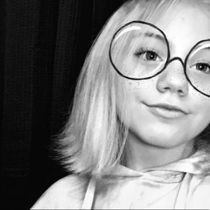 Meet your Posher, Blakley